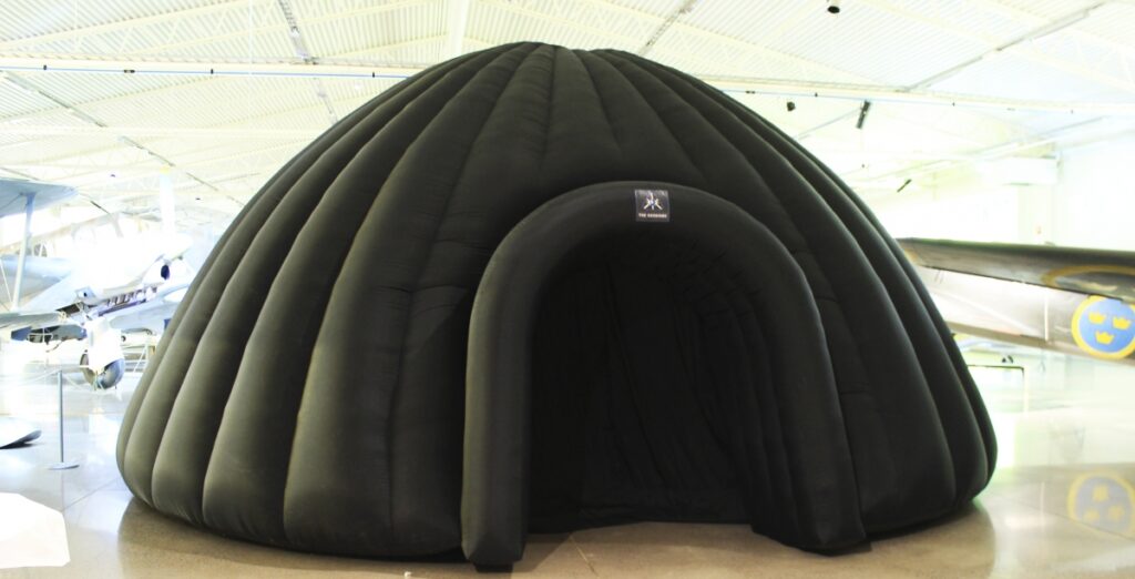 Geodomen, uppblåsbar dom